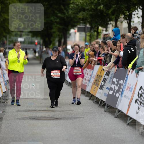 14.06.2026 - REWE Women's Run Michael Strokosch http://msf.ph/oto/9788577 14.06.2026 11:26:47 Laufen  meine-sportfotos.de