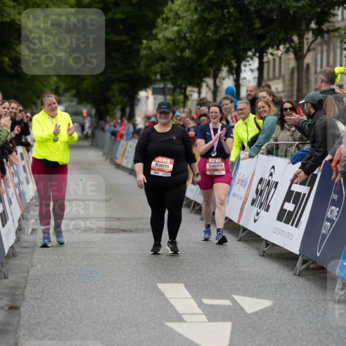 14.06.2026 - REWE Women's Run Michael Strokosch http://msf.ph/oto/9788591 14.06.2026 11:26:53 Laufen  meine-sportfotos.de