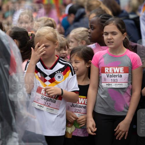 14.06.2026 - REWE Women's Run Michael Strokosch http://msf.ph/oto/9788607 14.06.2026 11:29:36 Laufen 312, 5, 220, 193, 5 meine-sportfotos.de