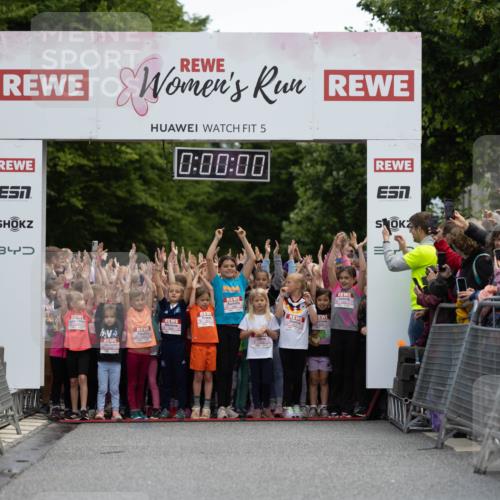 14.06.2026 - REWE Women's Run Michael Strokosch http://msf.ph/oto/9788620 14.06.2026 11:30:56 Laufen 5, 0, 00, 00, 3 meine-sportfotos.de