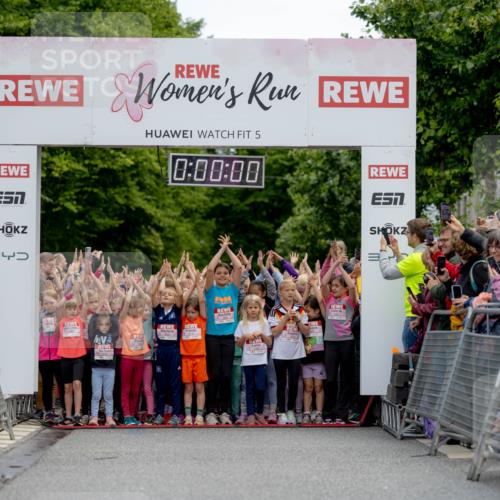14.06.2026 - REWE Women's Run Michael Strokosch http://msf.ph/oto/9788623 14.06.2026 11:30:57 Laufen 5, 0, 00, 00, 3 meine-sportfotos.de