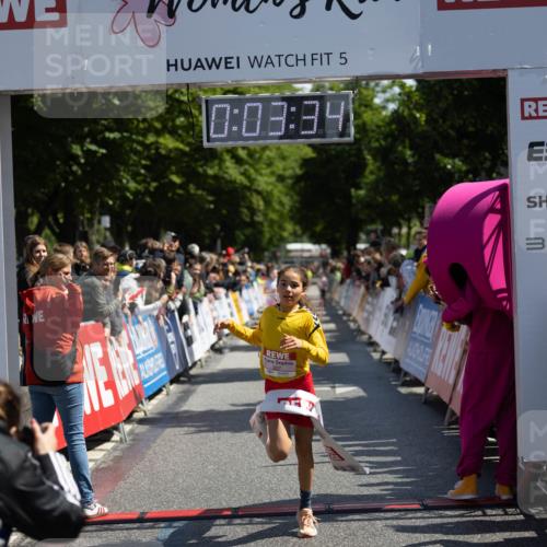 14.06.2026 - REWE Women's Run Michael Strokosch http://msf.ph/oto/9788663 14.06.2026 11:36:17 Laufen 5, 0, 03, 34, 3, 3 meine-sportfotos.de