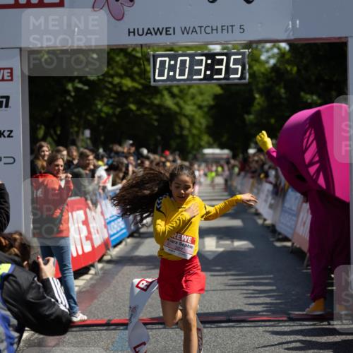14.06.2026 - REWE Women's Run Michael Strokosch http://msf.ph/oto/9788666 14.06.2026 11:36:17 Laufen 5, 0, 03, 35, 307, 4 meine-sportfotos.de
