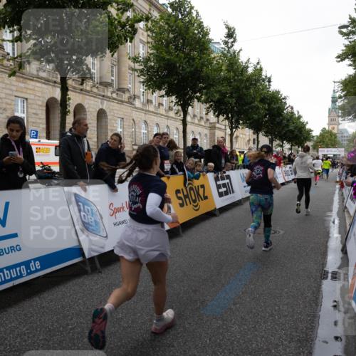 14.06.2026 - REWE Women's Run Michael Strokosch http://msf.ph/oto/9788675 14.06.2026 10:59:48 Laufen 08, 111 meine-sportfotos.de