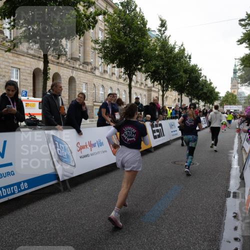 14.06.2026 - REWE Women's Run Michael Strokosch http://msf.ph/oto/9788679 14.06.2026 10:59:48 Laufen 77777778, 5 meine-sportfotos.de