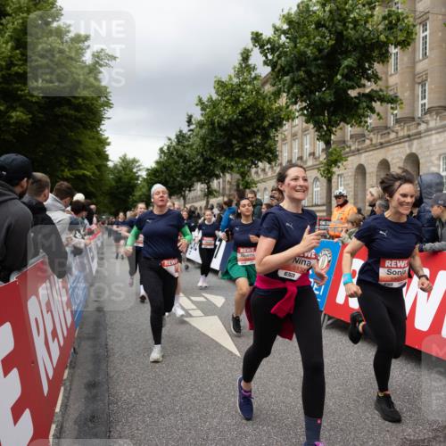 14.06.2026 - REWE Women's Run Michael Strokosch http://msf.ph/oto/9788690 14.06.2026 11:03:00 Laufen 7, 5133, 5802 meine-sportfotos.de