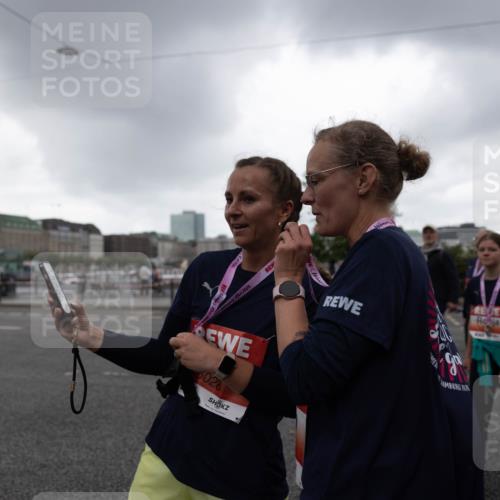 14.06.2026 - REWE Women's Run Michael Strokosch http://msf.ph/oto/9788714 14.06.2026 11:07:00 Laufen 6028 meine-sportfotos.de