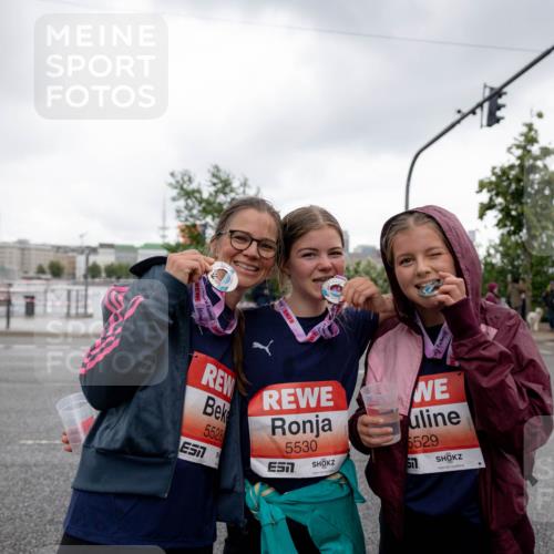 14.06.2026 - REWE Women's Run Michael Strokosch http://msf.ph/oto/9788725 14.06.2026 11:07:15 Laufen 5528, 5530, 6529 meine-sportfotos.de