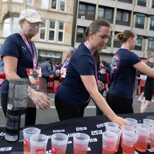 14.06.2026 - REWE Women's Run Michael Strokosch http://msf.ph/oto/9788735 14.06.2026 11:07:45 Laufen 2, 8, 0, 583, 15 meine-sportfotos.de