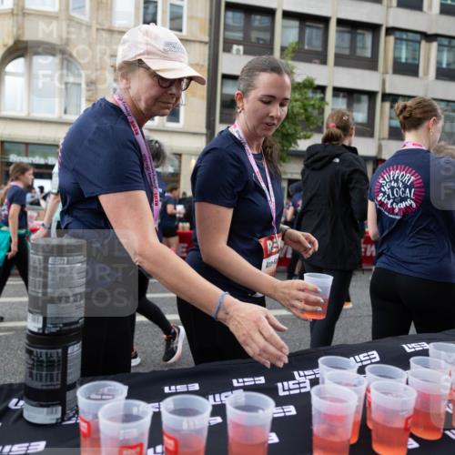 14.06.2026 - REWE Women's Run Michael Strokosch http://msf.ph/oto/9788740 14.06.2026 11:07:46 Laufen 9, 153, 2, 8, 0, 5058, 3 meine-sportfotos.de