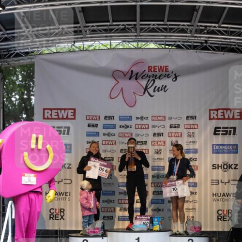 14.06.2026 - REWE Women's Run Michael Strokosch http://msf.ph/oto/9788752 14.06.2026 11:18:20 Laufen 57, 3, 7, 3, 34, 34, 5, 5, 7, 100, 5, 5, 10, 34, 3, 5, 300, 2, 1, 3 meine-sportfotos.de