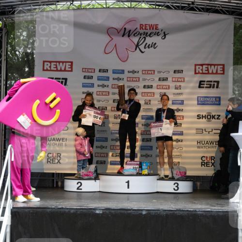14.06.2026 - REWE Women's Run Michael Strokosch http://msf.ph/oto/9788768 14.06.2026 11:18:23 Laufen 34, 57, 3, 57, 34, 34, 100, 5, 57, 1, 5, 2, 3, 7, 300, 1, 34, 3, 5, 3 meine-sportfotos.de