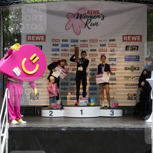 14.06.2026 - REWE Women's Run Michael Strokosch http://msf.ph/oto/9788777 14.06.2026 11:18:28 Laufen 57, 3, 3, 5, 5, 100, 34, 157, 4, 300, 5, 2, 1, 3, 93990 meine-sportfotos.de