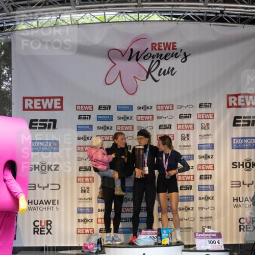 14.06.2026 - REWE Women's Run Michael Strokosch http://msf.ph/oto/9788802 14.06.2026 11:18:57 Laufen 7, 3, 7, 5, 3, 5, 4, 5, 5, 5, 34, 34, 5, 200, 5, 2, 1, 100, 3 meine-sportfotos.de