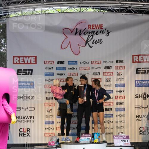 14.06.2026 - REWE Women's Run Michael Strokosch http://msf.ph/oto/9788803 14.06.2026 11:18:57 Laufen 3, 3, 3, 34, 5, 34, 7, 55, 5, 2, 5, 5, 34, 34, 5, 5, 200, 1, 100, 3 meine-sportfotos.de