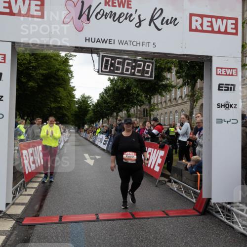 14.06.2026 - REWE Women's Run Michael Strokosch http://msf.ph/oto/9788851 14.06.2026 11:27:16 Laufen 3, 5, 0, 56, 29, 3 meine-sportfotos.de