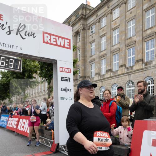 14.06.2026 - REWE Women's Run Michael Strokosch http://msf.ph/oto/9788862 14.06.2026 11:27:19 Laufen 5, 6, 30, 34, 5562, 57 meine-sportfotos.de
