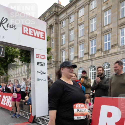 14.06.2026 - REWE Women's Run Michael Strokosch http://msf.ph/oto/9788863 14.06.2026 11:27:19 Laufen 5, 340, 5562 meine-sportfotos.de