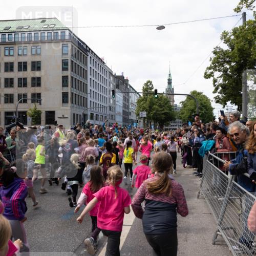 14.06.2026 - REWE Women's Run Michael Strokosch http://msf.ph/oto/9788890 14.06.2026 11:33:24 Laufen  meine-sportfotos.de