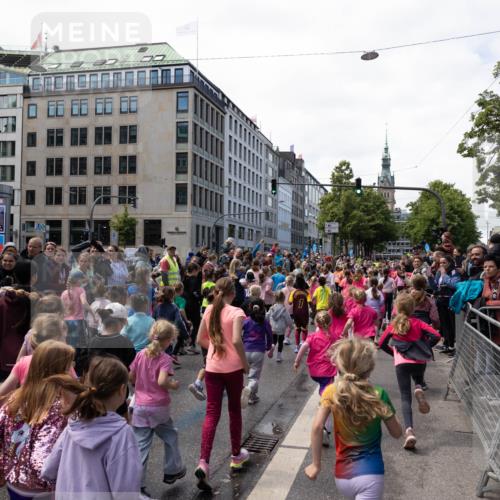 14.06.2026 - REWE Women's Run Michael Strokosch http://msf.ph/oto/9788898 14.06.2026 11:33:25 Laufen 20, 06 meine-sportfotos.de
