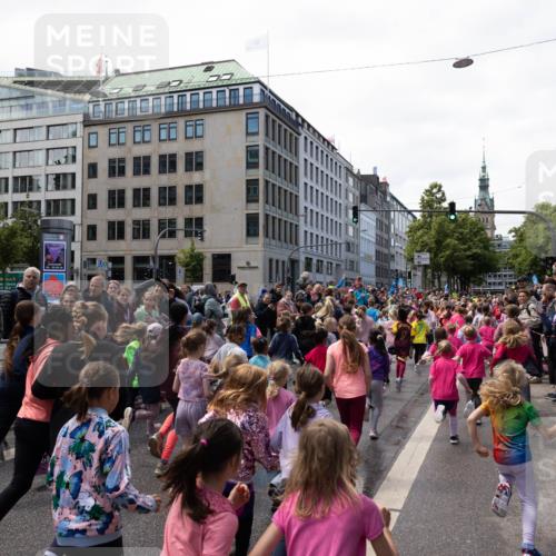 14.06.2026 - REWE Women's Run Michael Strokosch http://msf.ph/oto/9788902 14.06.2026 11:33:25 Laufen 27, 28, 06, 2 meine-sportfotos.de