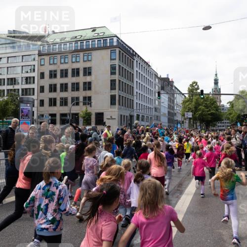 14.06.2026 - REWE Women's Run Michael Strokosch http://msf.ph/oto/9788903 14.06.2026 11:33:25 Laufen  meine-sportfotos.de