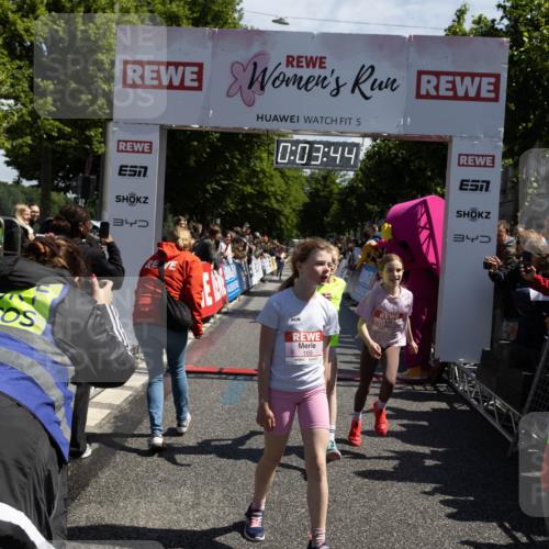 14.06.2026 - REWE Women's Run Michael Strokosch http://msf.ph/oto/9788909 14.06.2026 11:36:41 Laufen 34, 5, 0, 03, 44, 7, 34, 169 meine-sportfotos.de