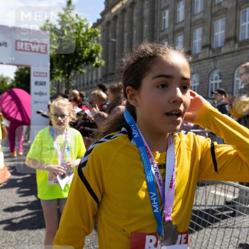 14.06.2026 - REWE Women's Run Michael Strokosch http://msf.ph/oto/9788917 14.06.2026 11:36:46 Laufen 49, 2 meine-sportfotos.de