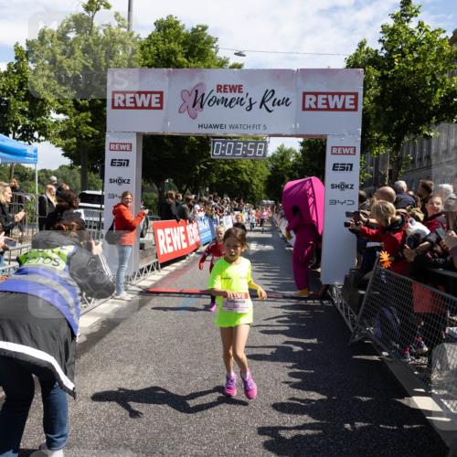 14.06.2026 - REWE Women's Run Michael Strokosch http://msf.ph/oto/9788922 14.06.2026 11:36:55 Laufen 5, 0, 03, 58, 3, 340 meine-sportfotos.de