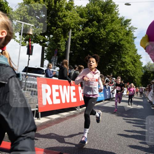 14.06.2026 - REWE Women's Run Michael Strokosch http://msf.ph/oto/9788935 14.06.2026 11:37:04 Laufen 182 meine-sportfotos.de