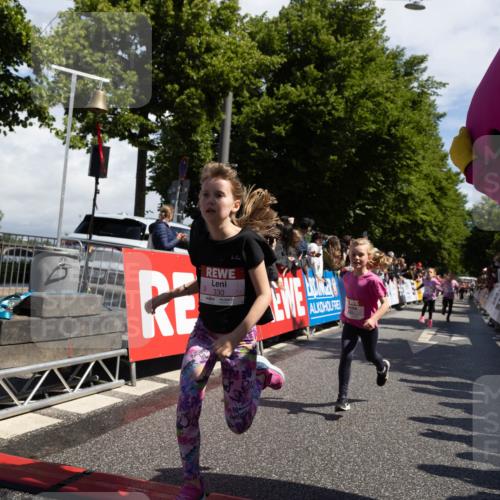 14.06.2026 - REWE Women's Run Michael Strokosch http://msf.ph/oto/9788944 14.06.2026 11:37:05 Laufen 330 meine-sportfotos.de