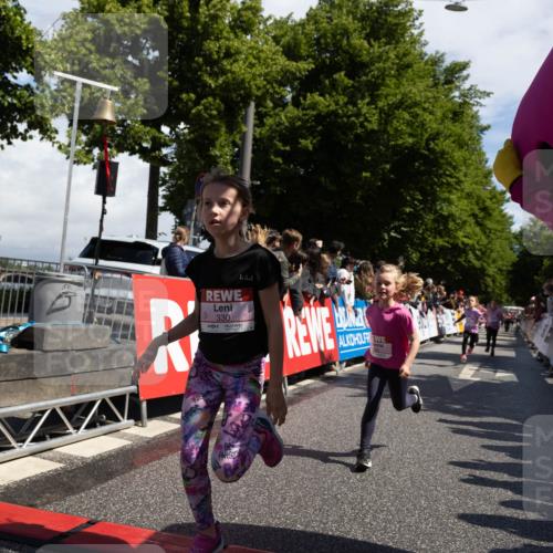 14.06.2026 - REWE Women's Run Michael Strokosch http://msf.ph/oto/9788945 14.06.2026 11:37:05 Laufen 330 meine-sportfotos.de