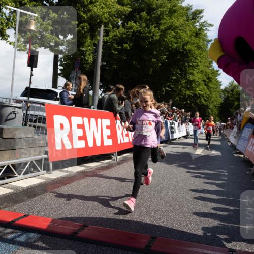 14.06.2026 - REWE Women's Run Michael Strokosch http://msf.ph/oto/9788952 14.06.2026 11:37:08 Laufen 370 meine-sportfotos.de