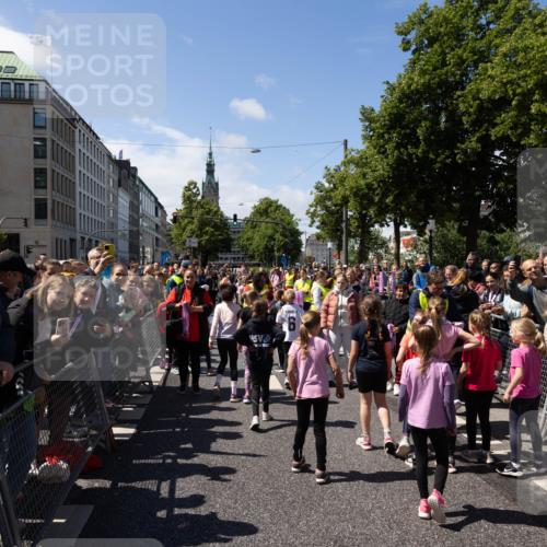 14.06.2026 - REWE Women's Run Michael Strokosch http://msf.ph/oto/9788960 14.06.2026 11:37:17 Laufen  meine-sportfotos.de