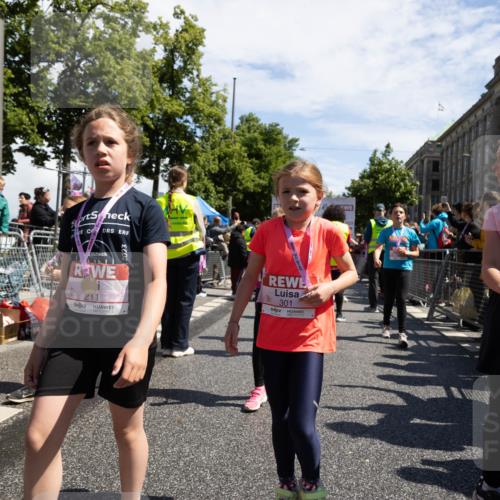 14.06.2026 - REWE Women's Run Michael Strokosch http://msf.ph/oto/9788968 14.06.2026 11:37:35 Laufen 211, 5, 2023, 301, 157 meine-sportfotos.de