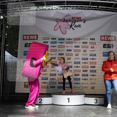 14.06.2026 - REWE Women's Run Michael Strokosch http://msf.ph/oto/9788997 14.06.2026 11:55:18 Laufen 3, 3, 3, 4, 557, 3, 5, 5, 5, 5, 6, 7, 34, 34, 4, 5, 5, 2, 1, 3 meine-sportfotos.de