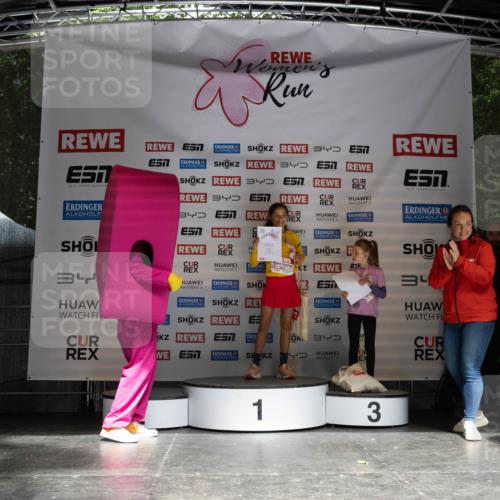 14.06.2026 - REWE Women's Run Michael Strokosch http://msf.ph/oto/9789006 14.06.2026 11:56:51 Laufen 34, 3, 3, 34, 4, 5, 5, 5, 57, 1, 3 meine-sportfotos.de