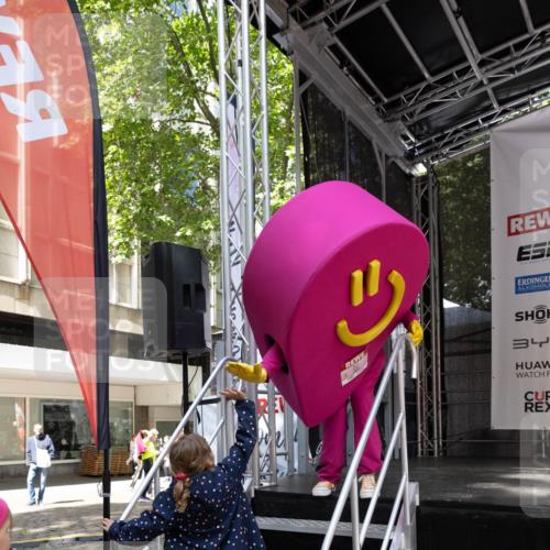 14.06.2026 - REWE Women's Run Michael Strokosch http://msf.ph/oto/9789026 14.06.2026 11:59:02 Laufen 3 meine-sportfotos.de