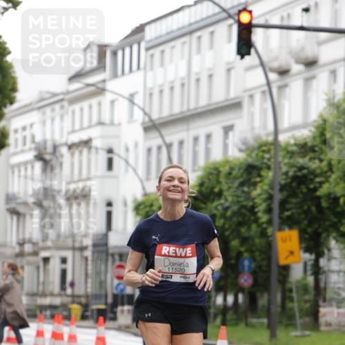 14.06.2026 - REWE Women's Run Jannik Wohlers http://msf.ph/oto/9789724 14.06.2026 09:43:24 Laufen 11520 meine-sportfotos.de