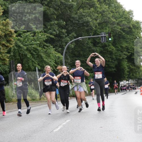 14.06.2026 - REWE Women's Run Jannik Wohlers http://msf.ph/oto/9792284 14.06.2026 10:07:01 Laufen 10384, 657, 10146 meine-sportfotos.de