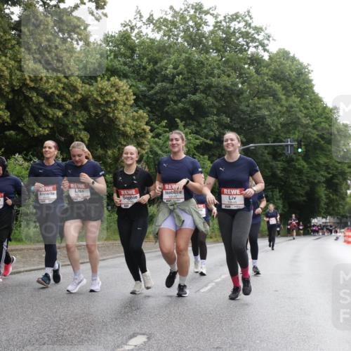 14.06.2026 - REWE Women's Run Jannik Wohlers http://msf.ph/oto/9792318 14.06.2026 10:07:04 Laufen 10146, 10148, 10147, 10145 meine-sportfotos.de