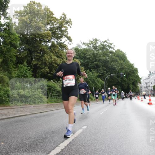 14.06.2026 - REWE Women's Run Jannik Wohlers http://msf.ph/oto/9793078 14.06.2026 10:08:14 Laufen 10366 meine-sportfotos.de