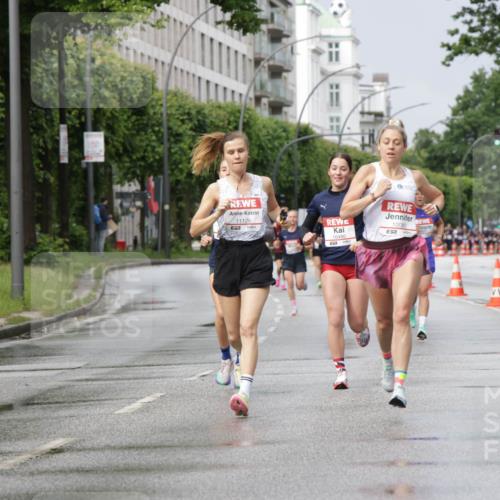 14.06.2026 - REWE Women's Run Jannik Wohlers http://msf.ph/oto/9793383 14.06.2026 09:06:58 Laufen 11126, 10480, 5, 10080, 57 meine-sportfotos.de