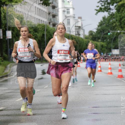 14.06.2026 - REWE Women's Run Jannik Wohlers http://msf.ph/oto/9793407 14.06.2026 09:06:59 Laufen 11126, 10080 meine-sportfotos.de