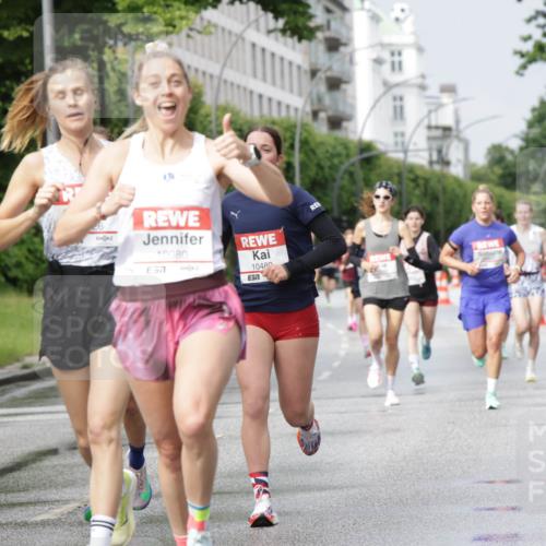 14.06.2026 - REWE Women's Run Jannik Wohlers http://msf.ph/oto/9793439 14.06.2026 09:07:00 Laufen 10080, 10480 meine-sportfotos.de