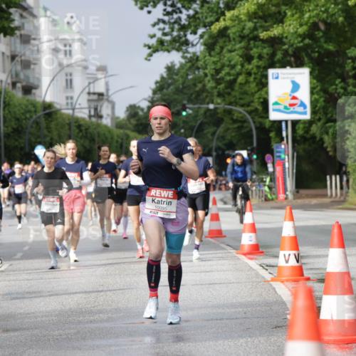 14.06.2026 - REWE Women's Run Jannik Wohlers http://msf.ph/oto/9793780 14.06.2026 09:07:43 Laufen 10233, 10095 meine-sportfotos.de