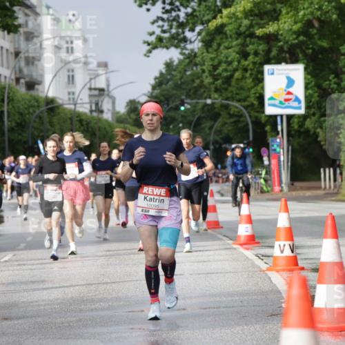 14.06.2026 - REWE Women's Run Jannik Wohlers http://msf.ph/oto/9793804 14.06.2026 09:07:44 Laufen 10233, 7, 10095, 7 meine-sportfotos.de