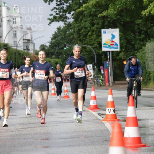 14.06.2026 - REWE Women's Run Jannik Wohlers http://msf.ph/oto/9793900 14.06.2026 09:07:47 Laufen 10274, 10215, 11351, 9 meine-sportfotos.de