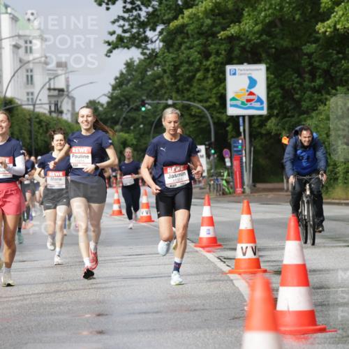 14.06.2026 - REWE Women's Run Jannik Wohlers http://msf.ph/oto/9793920 14.06.2026 09:07:47 Laufen 10274, 57, 10929, 10215, 11351 meine-sportfotos.de