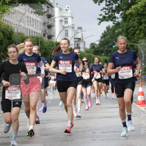 14.06.2026 - REWE Women's Run Jannik Wohlers http://msf.ph/oto/9793982 14.06.2026 09:07:49 Laufen 10430, 10274, 10215, 994, 11351, 57 meine-sportfotos.de